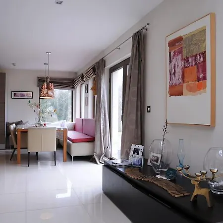 Semesterbostad Ring Of Kerry 4 Bedroom House With Private Garden, Table Tennis *