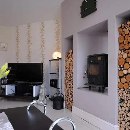 Ring Of Kerry 4 Bedroom House With Private Garden, Table Tennis *