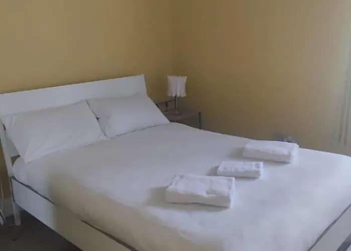 Дом отдыха Ring Of Kerry 4 Bedroom House With Private Garden, Table Tennis *